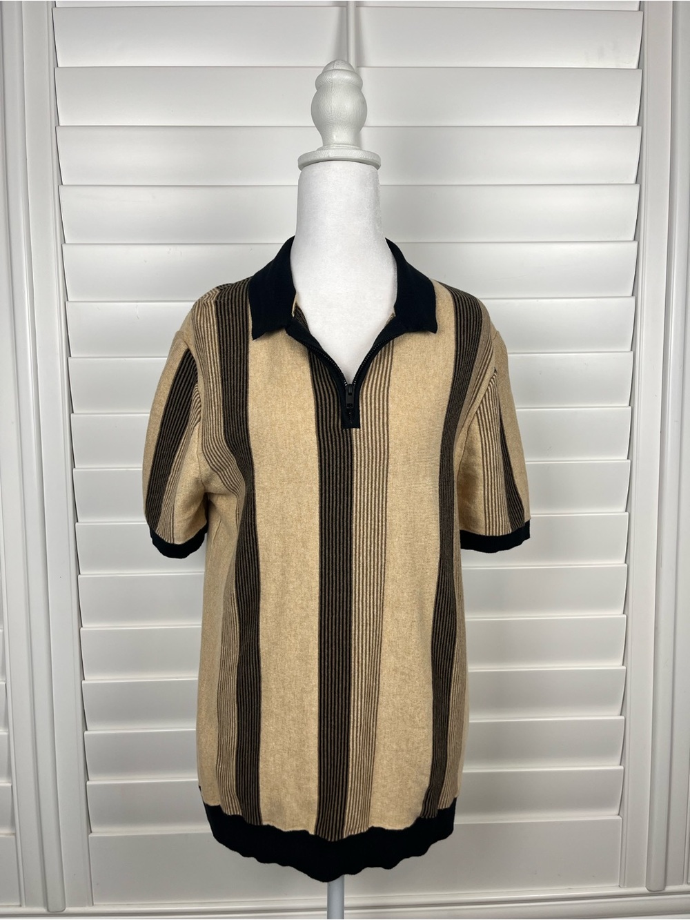 Express Beige and Brown Short-Sleeve Zip Polo Soft size s old money quiet luxury